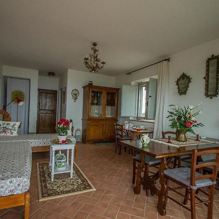 Agriturismo Specchio Del Lago Montefiascone Exterior photo