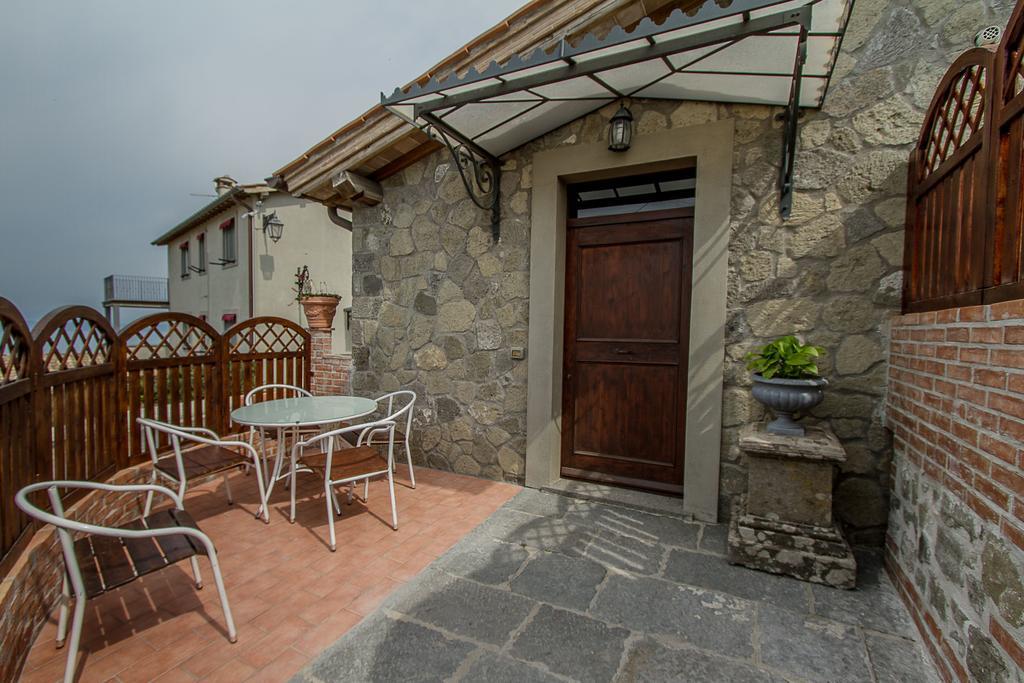 Agriturismo Specchio Del Lago Montefiascone Exterior photo