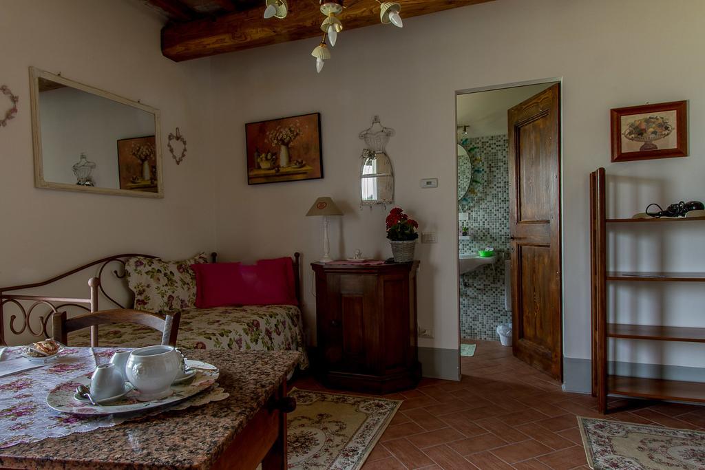 Agriturismo Specchio Del Lago Montefiascone Exterior photo