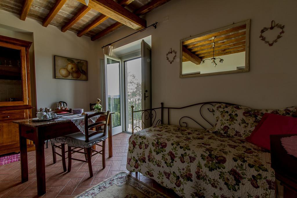Agriturismo Specchio Del Lago Montefiascone Exterior photo